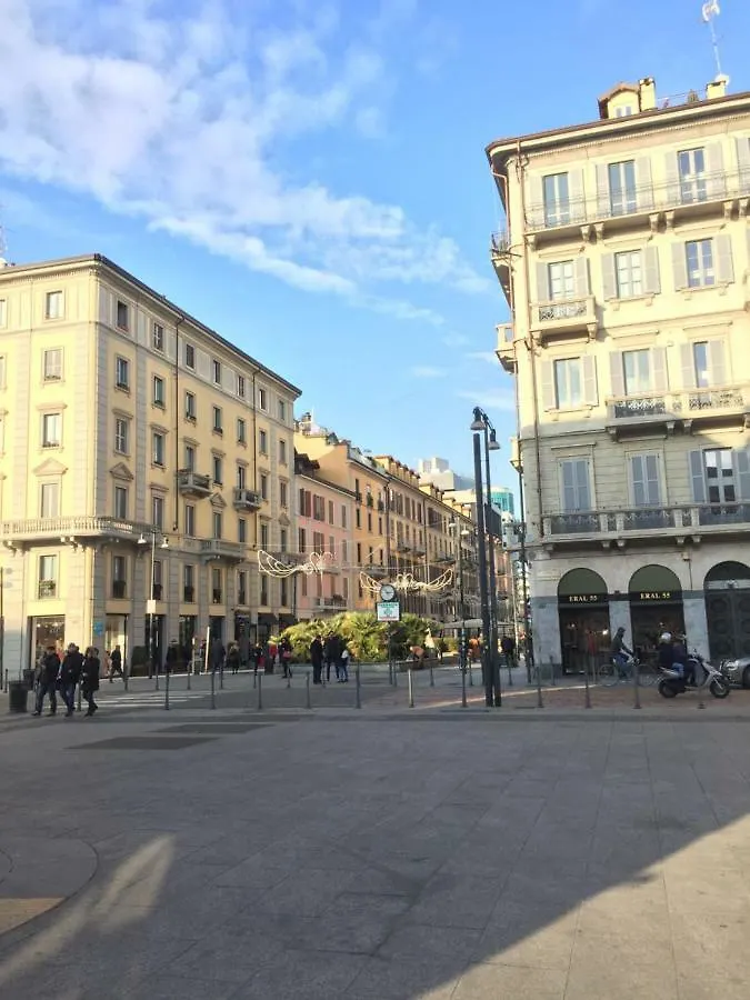 108 Eclectic Loft Near Corso Como Milan Italy
