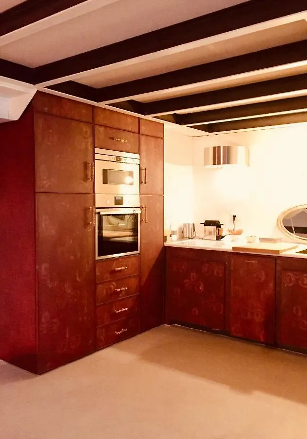 Apartment 108 Eclectic Loft Near Corso Como Milan